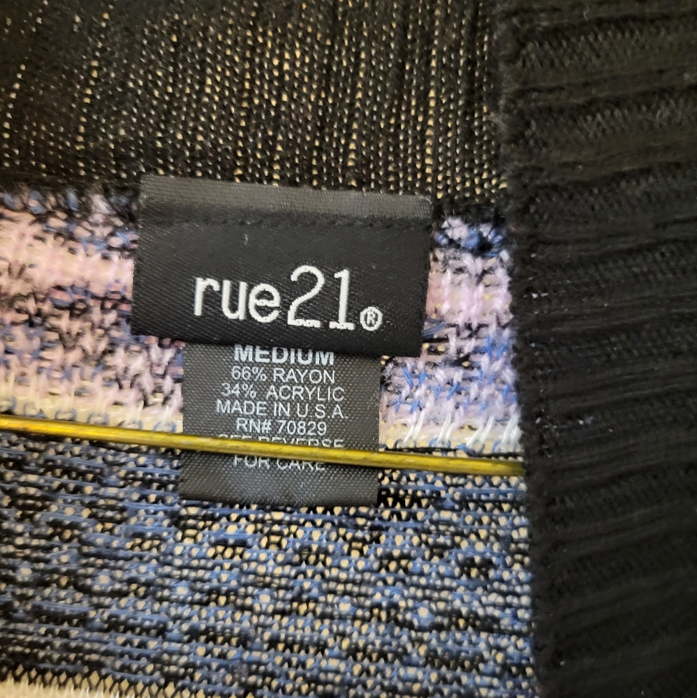 Sweater - Picture 2 of 2